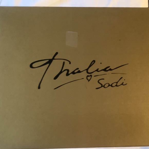 Shoes - Picture 1 of 9